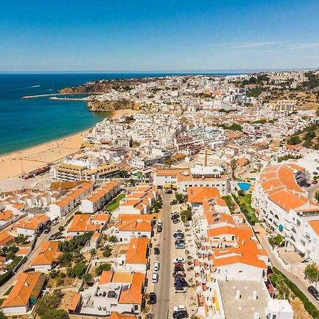 Central Town 2-Bedroom Apartment Albufeira Exteriér fotografie