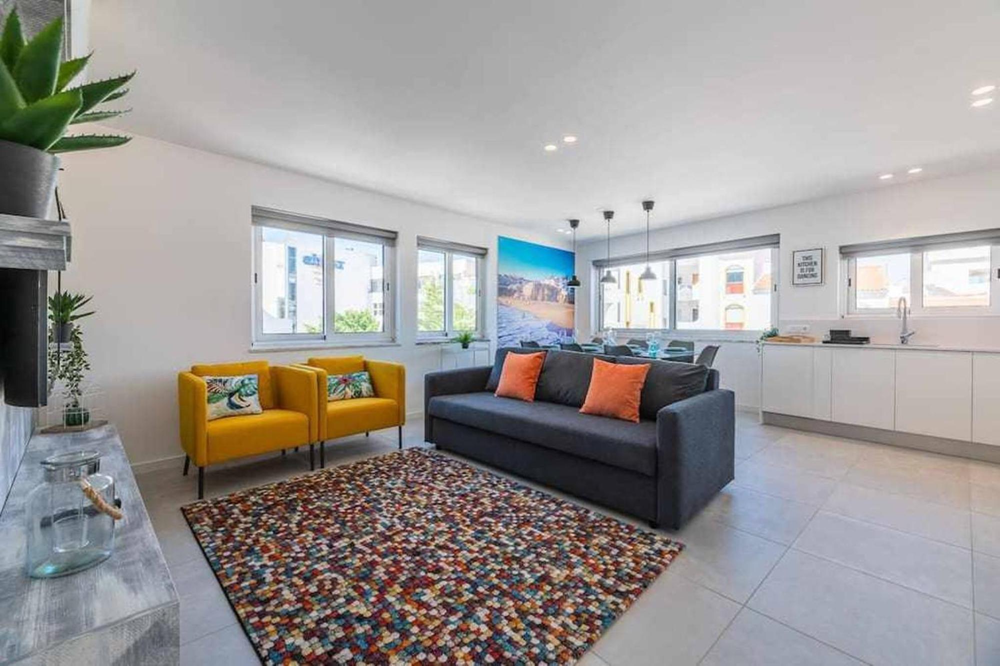 Central Town 2-Bedroom Apartment Albufeira Exteriér fotografie